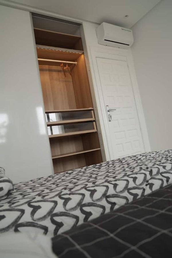 Appartement De Luxe Front Mer A Dar Bouaaza 다르 보우아자 외부 사진